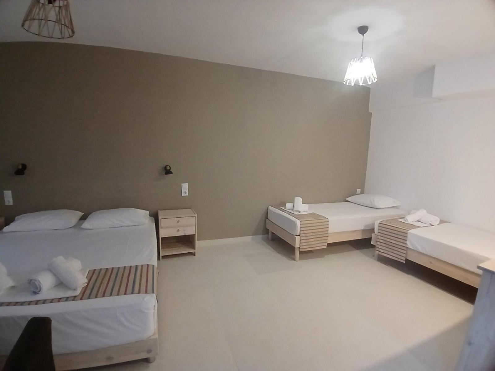 Evita'S Resort Poros Town المظهر الخارجي الصورة